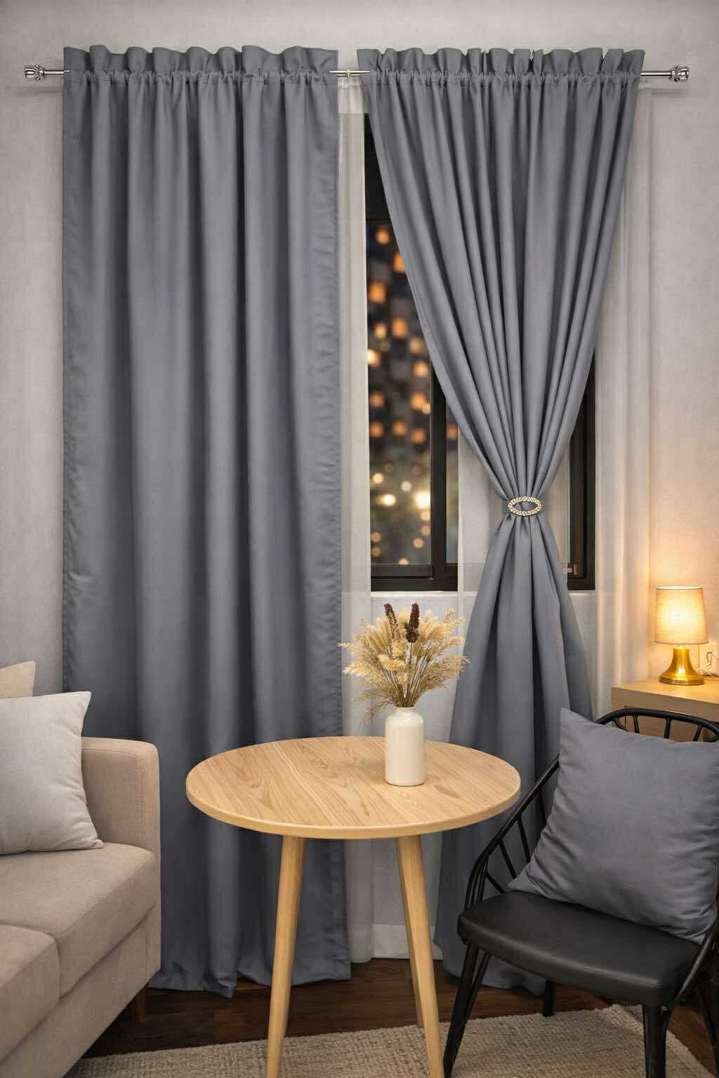 Canadian Plain RT Curtain