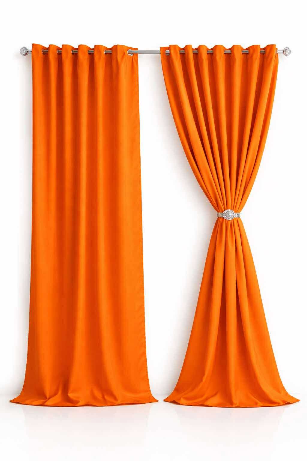 Canadian Plain RT Curtain